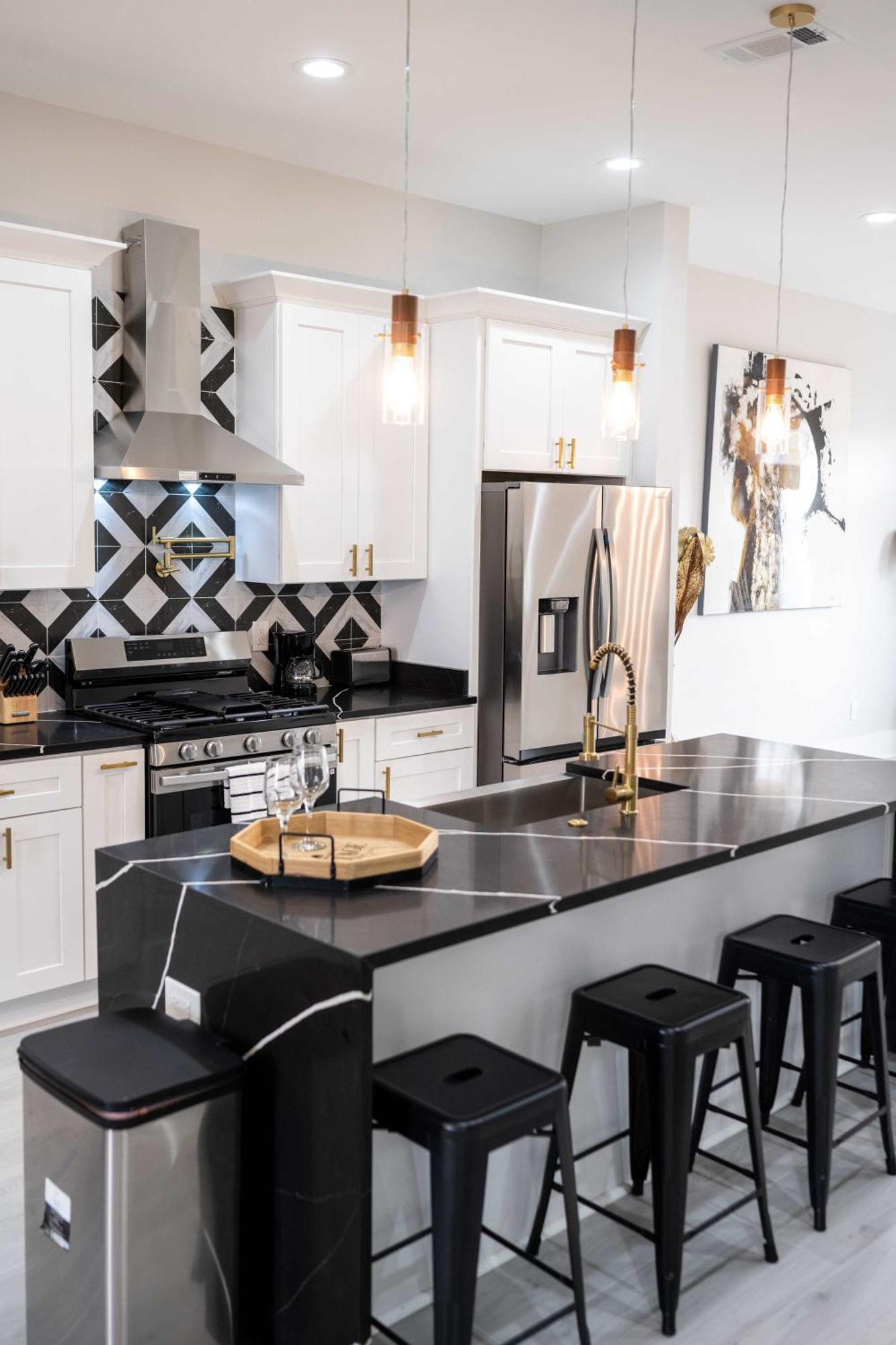 Esplanade Magic Apartment Ню Орлиънс Екстериор снимка