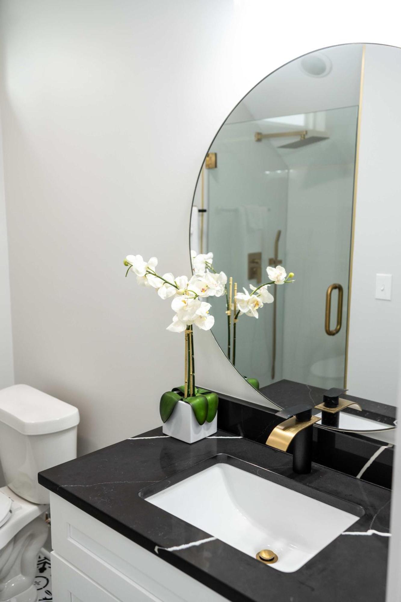 Esplanade Magic Apartment Ню Орлиънс Екстериор снимка