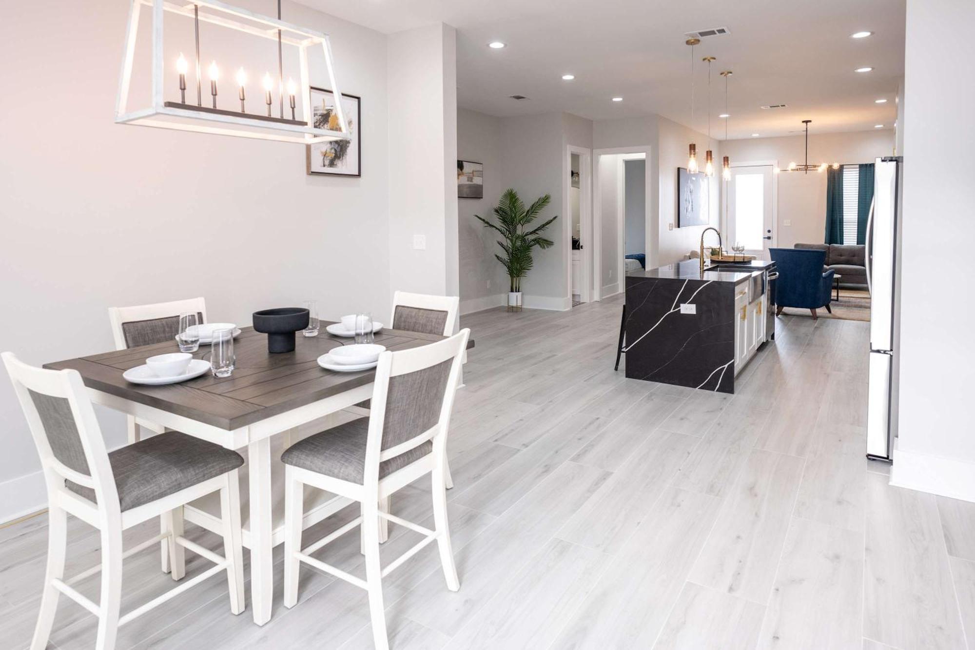 Esplanade Magic Apartment Ню Орлиънс Екстериор снимка
